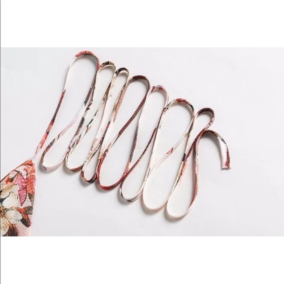 RE-STOCKED ⭐️ Amores Maxi Dress - Picture 4 of 6